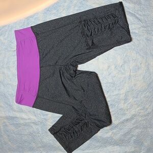 Kyodan Charcoal Gray Leggings with Vibrant Purple Waistband Womens SZ P/S
